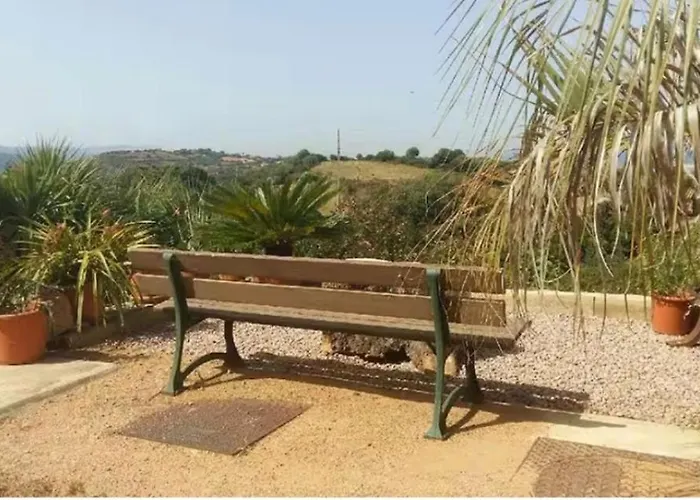 Vue * Bastelicaccia